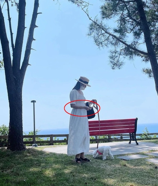 Son Ye Jin được bạn thân đánh giá là người thông minh rất biết chăm sóc cơ thể.