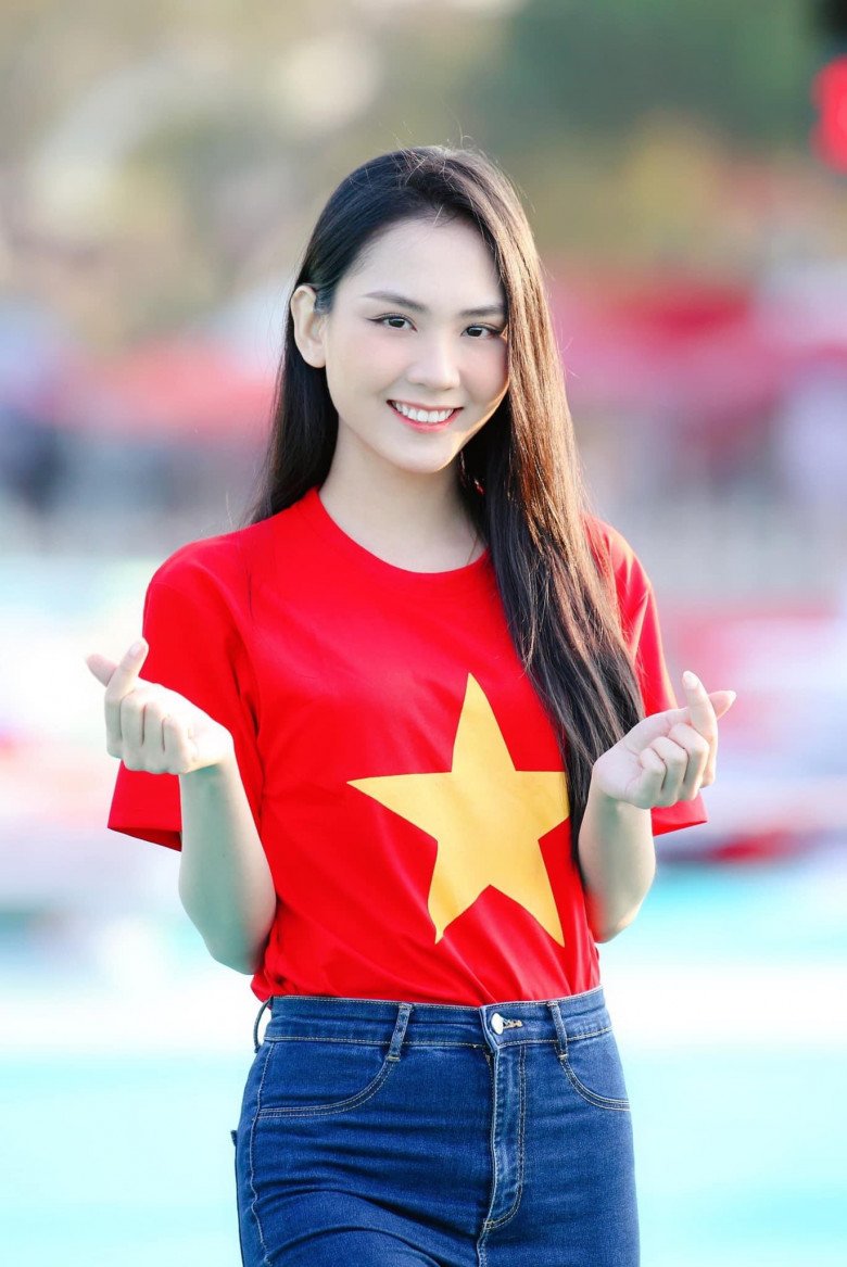 Nhan sắc ngọt ngào quyến rũ của Huỳnh Nguyễn Mai Phương - nữ gia sư đăng quang Miss World Việt Nam 2022 - 9