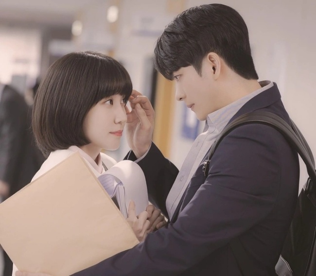 amp;#34;Tình cũamp;#34; của Nhã Phương đưa người yêu về ra mắt và cái kết đầy sóng gió - 1