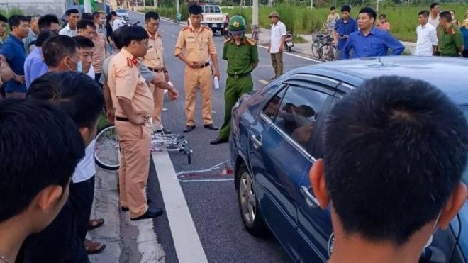 Tin tức 24h: Rùng mình trước lời khai của nghi phạm siết cổ, nhét bé trai 3 tuổi vào tủ cấp đông - 2