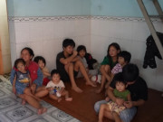 Tin tức - Người phụ nữ Sài Gòn "độc nhất vô nhị": Có 12 đứa con, bé thứ 10 gầy gò khiến ai cũng xót xa khi biết nguyên nhân
