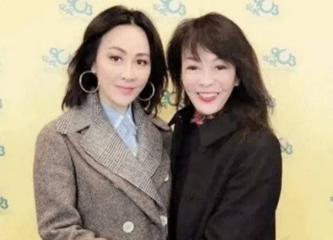 amp;#34;Quốc bảo nhan sắcamp;#34; từng tát Lưu Gia Linh, khinh Châu Tinh Trì giờ gây thất vọng, thành amp;#34;yêu quáiamp;#34; - 13