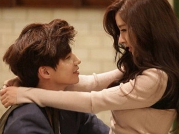 Vợ nói dối vào 3 thời điểm này, chồng không những không trách còn nể trọng cả đời