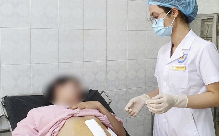 Hy hữu: Thai phụ Hòa Bình có hai tử cung, mang bầu bị vỡ một bên - 1
