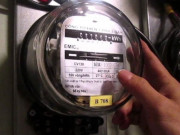 Nhà đẹp - Công tơ điện nhà bạn quay nhanh hay chậm? Đây là 4 thủ thuật giúp nó chạy chậm lại