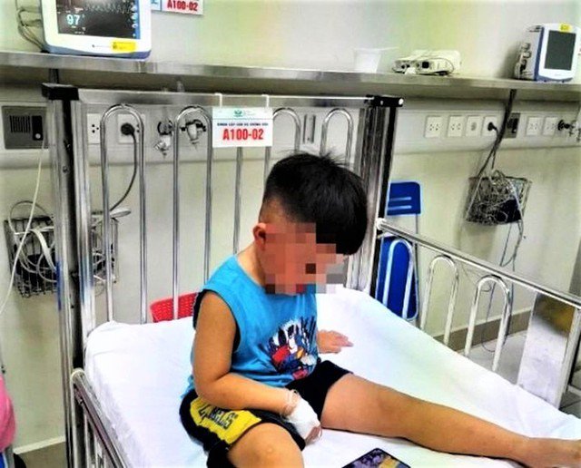 Những thông tin chưa được tiết lộ vụ bé trai 3 tuổi bị nhốt trong tủ cấp đông - 3