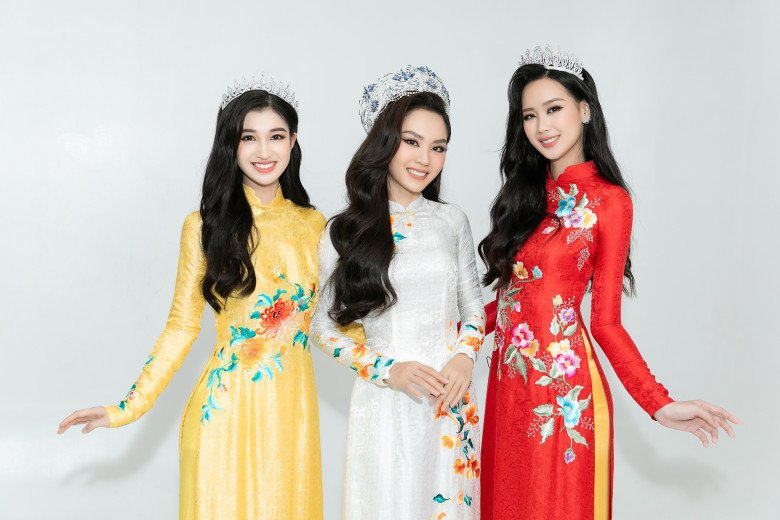 Chuyện váy áo của Top 3 Miss World Vietnam 2022 sau đăng quang: lộng lẫy, chỉn chu, đồng điệu - 10