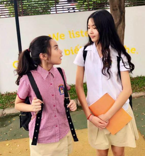 Con gái lớp 9 bị soi mặc váy đồng phục ngắn ngang bắp đùi, vợ Quyền Linh lên tiếng tránh hiểu lầm - 14