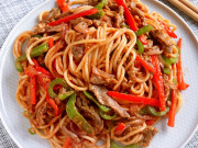 Bếp Eva - Nhà còn ít mì Ý, làm ngay bữa sáng kiểu này sang chảnh chẳng kém ngoài hàng