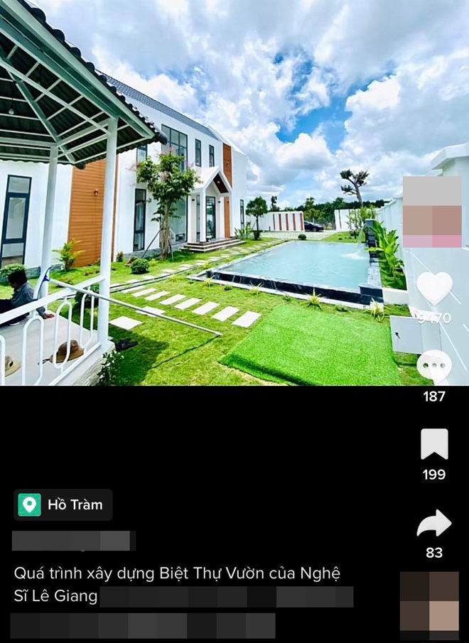 Chính chủ chưa kịp chia sẻ thông tin về căn biệt thự mới thì mạng xã hội đã lan truyền loạt hình ảnh, clip về cơ ngơi của Lê Giang. Theo đó căn biệt thự có giá 7,2 tỷ đồng nằm trên khu đất rộng 525m2 tại Bà Rịa Vũng Tàu.