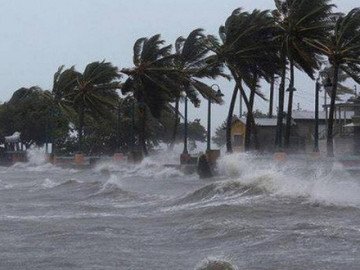 Bão số 3 đang di chuyển vào Biển Đông, gió mạnh giật cấp 12