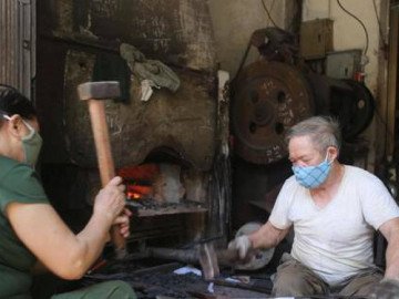 Giữ lửa làng nghề đệ nhất dao kéo thủ đô