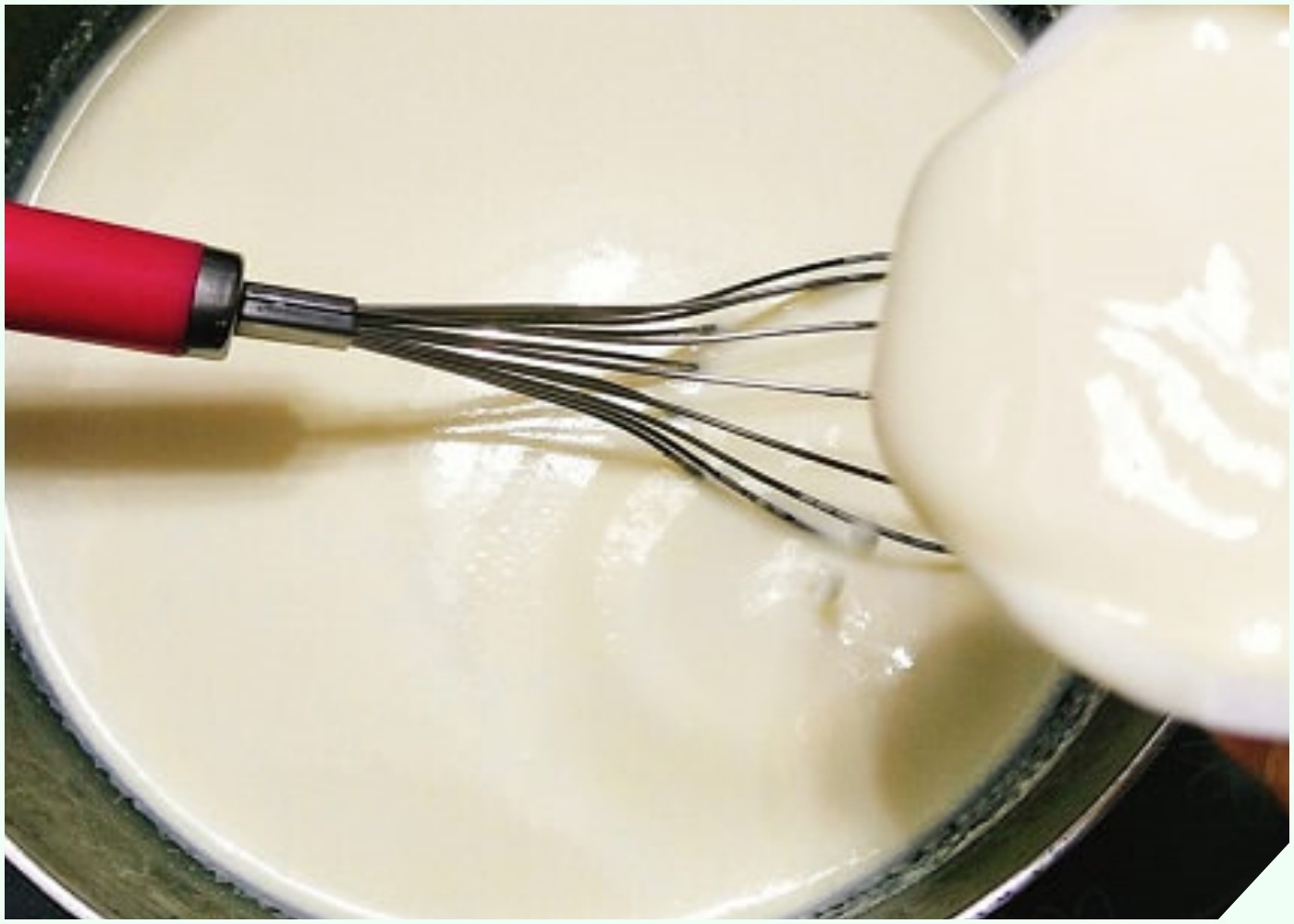 Trộn sữa chua với bột bắp