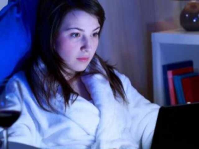 4 tác hại nghiêm trọng khi bạn thức khuya trong thời gian dài