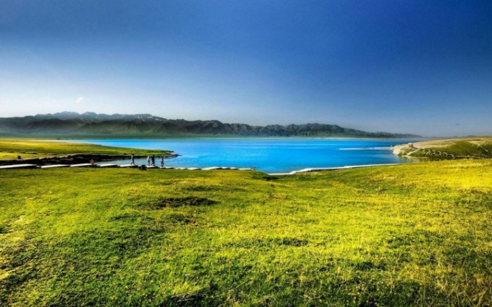 Hồ nước này được ví như “giọt nước mắt cuối cùng của Đại Tây Dương” - 5