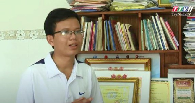 Phan Mạnh Tân được đài truyền hình Tây Ninh phỏng vấn và trở thành nhân vật trong chương trình Gương Sáng Quanh Ta.