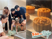 Bếp Eva - Hoa hậu 10X mặt mộc vào bếp làm bánh Trung thu, nhìn cảnh hội bạn ngóng thành quả mà bật cười