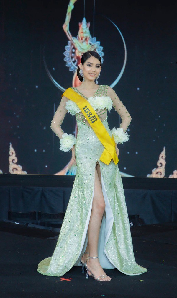 amp;#34;Ngán ngẩmamp;#34; với trang phục của dàn thí sinh Miss Grand Cambodia 2022 - 3