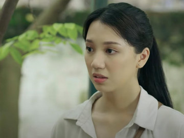 Đấu trí: Con gái Cục trưởng Chi cục hải quan bị bóc giá đến nhà bạn trai hờ khóc lóc có bầu