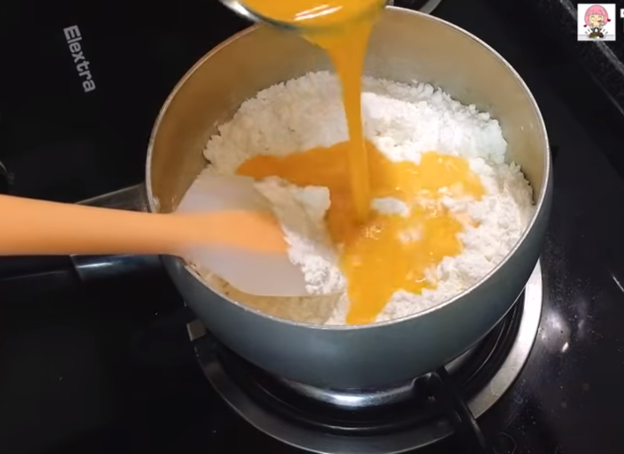 4 cách làm bánh cam mặn, ngọt vàng ươm giòn ngon không bị nổ - 24