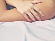 Sức khỏe - Quý ông bị sùi mào gà ở chỗ hiểm do kiểu quan hệ ai cũng nên tránh. Bệnh sùi mào gà có nguy hiểm?