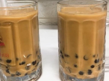 2 cách làm trà sữa truyền thống tại nhà ngon bằng trà khô, sữa tươi