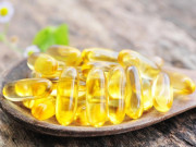 Sức khỏe - Dầu cá bổ nhưng ăn lúc này mới phát huy tác dụng tốt nhất, đặc biệt có 2 kiểu người không nên dùng