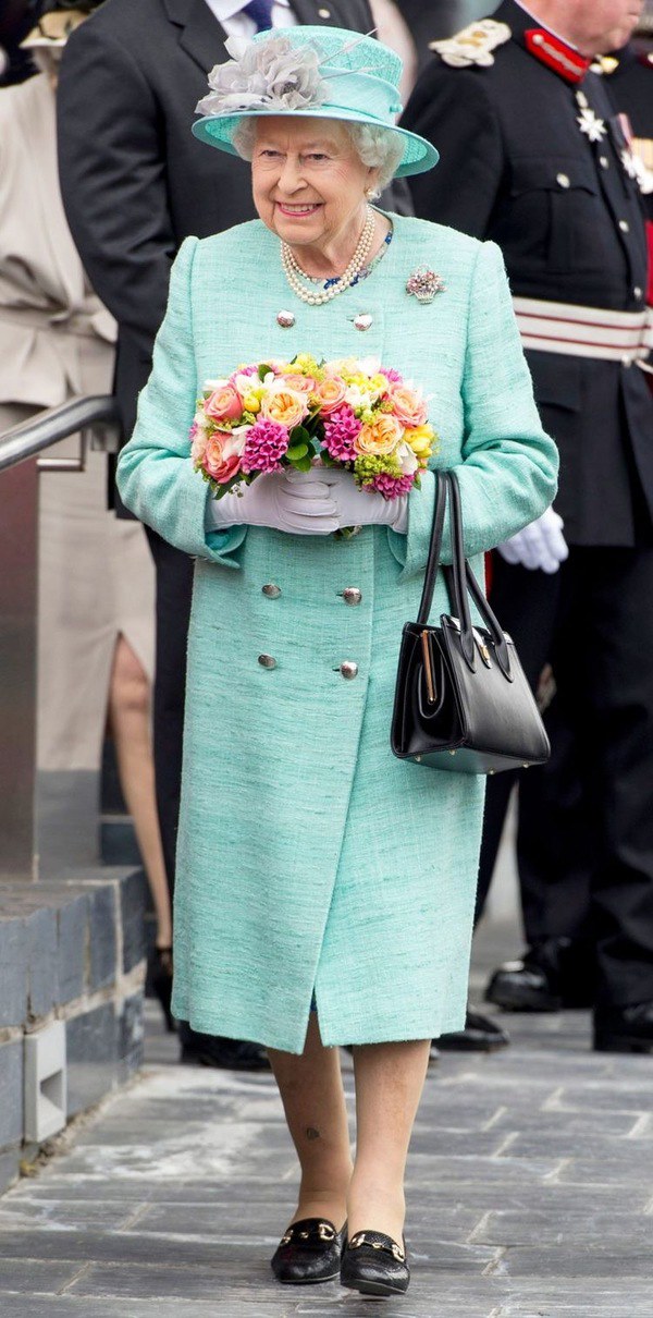 Quy tắc ăn mặc Hoàng gia gây ra sự bất hoà giữa mẹ chồng nàng dâu Anh Quốc - 1