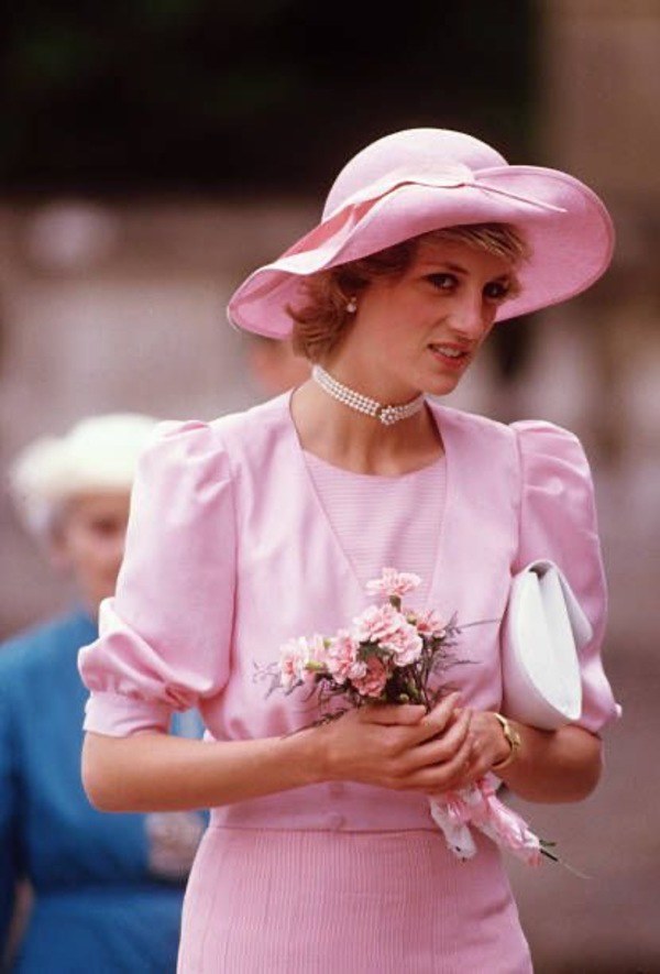Quy tắc ăn mặc Hoàng gia gây ra sự bất hoà giữa mẹ chồng nàng dâu Anh Quốc - 10