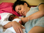 Bà bầu - Sinh con sau tuổi 30, chị em nhớ kĩ 5 điều này kẻo "chưa già đã yếu"