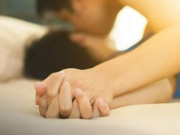 Tin tức - Bạn trai đi du lịch về làm "chuyện ấy" lâu hơn bình thường, cô gái sốc khi phát hiện sự thật