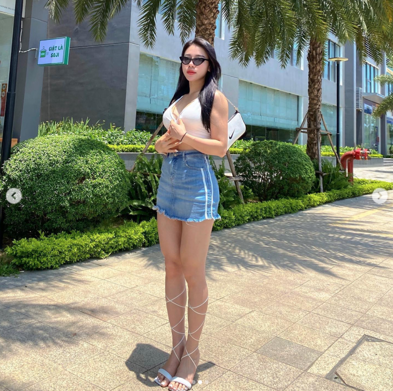 Hot girl công sở chăm tập tành amp;#34;độamp;#34; vòng 3 lên hẳn 1m, nhìn đâu cũng thấy cơ nổi cuồn cuộn - 4