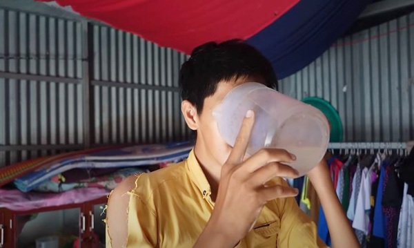Chàng trai miền Tây bỗng dưng cao đột biến lên tới 2m, có sở thích vô cùng độc lạ không thể lý giải - 7