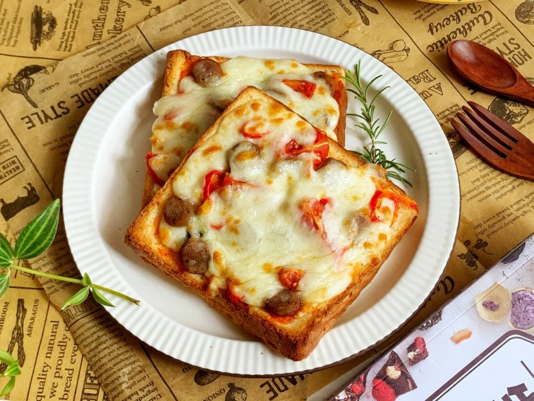 Còn thừa vài lát bánh mì đem chế biến kiểu này chẳng khác nào pizza vừa ngon lại rẻ - 10