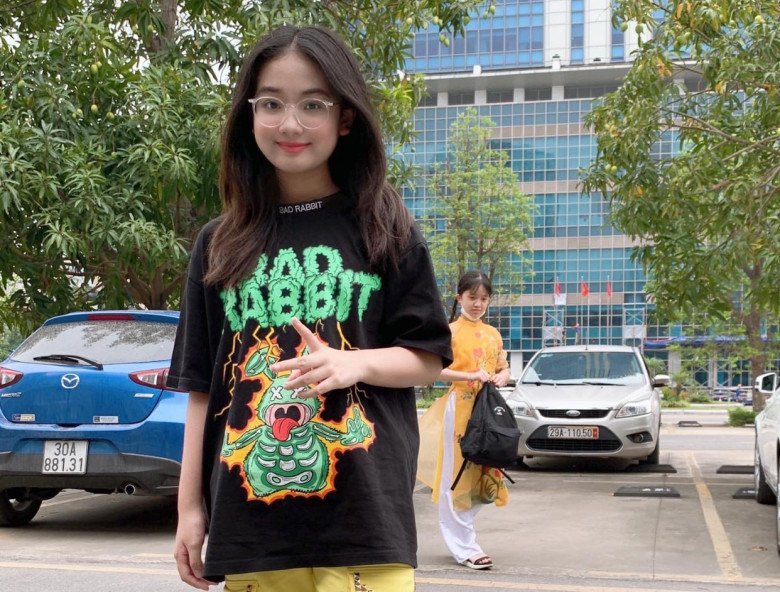 Nữ sinh Hà Nội chiếm sóng đài VTV vì quá xinh, có mối quan hệ đặc biệt với Phương Oanh Quỳnh Búp Bê - 14