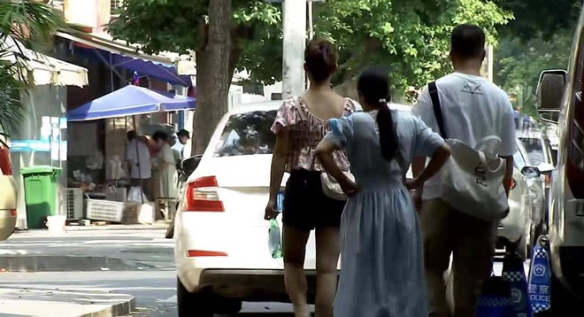 Vợ đi làm xa về đòi ly hôn, chồng chết điếng khi đem con gái 4 tuổi đi xét nghiệm ADN - 3