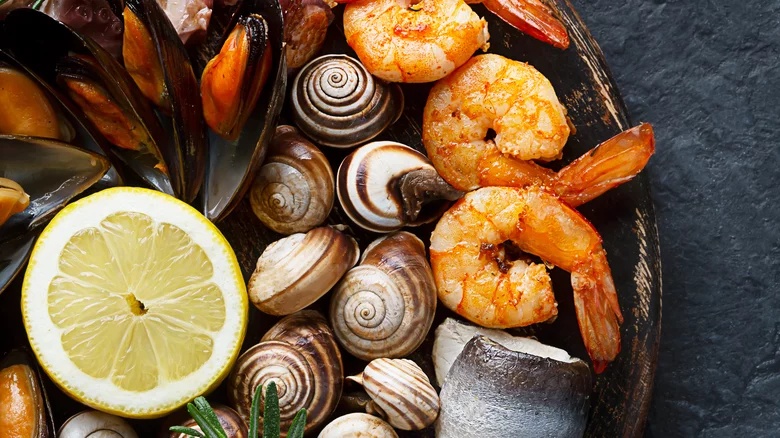 Không chỉ hàu, hải sản nói chung đa phần nhiều kẽm. (Ảnh minh họa) 