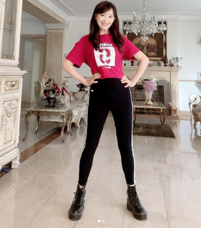 Sau 10 năm từ khi phát hiện bệnh, Chen Meiling vẫn sống khỏe nhờ điều trị sớm và thường xuyên tập thể dục.