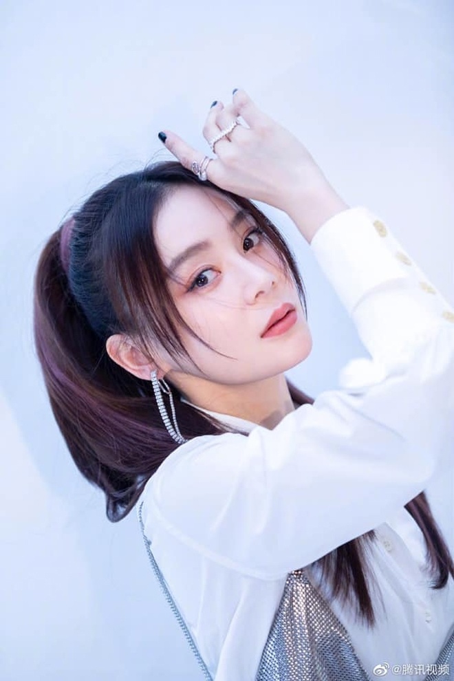 Tài tử giai nhân Cbiz bị chê EQ thấp: Người làm hại bạn, kẻ vô tư khoe từng ăn trộm - 4