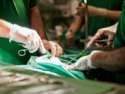 Bà bầu - Chuyện thật như "hài": Bác sĩ mổ cho mẹ bầu 6 tháng, thấy thai nhỏ quá nên khâu lại rồi cho về