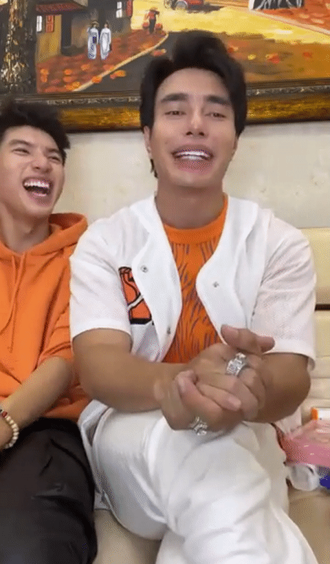 Lê Dương Bảo Lâm và HIEUTHUHAI chung khung hình, visual và mòi độc đáo đều bất phân thắng bại - 1