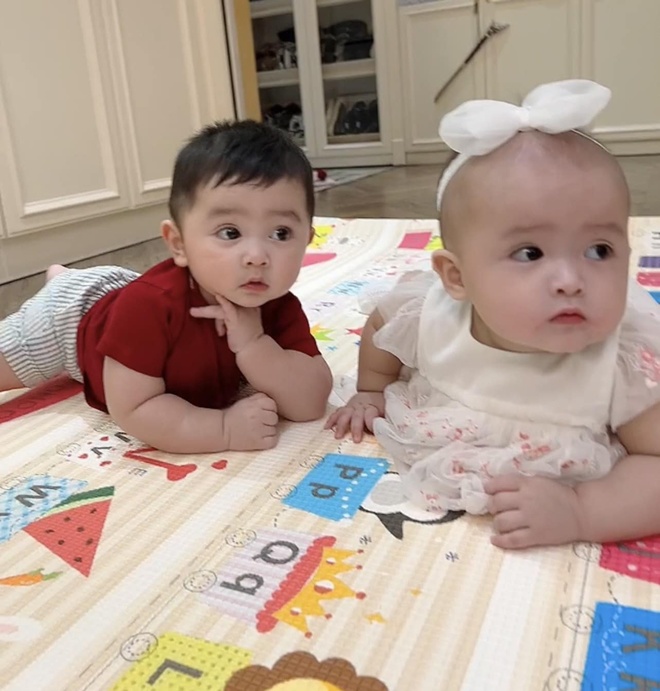 Chi Bảo khoe ảnh con trai đang hẹn hò bạn gái, tiết lộ cả hai còn khá ngượng ngùng trong lần đầu gặp gỡ.