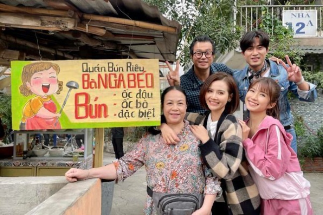 ... bà Nga đều có món bún riêu gia truyền.