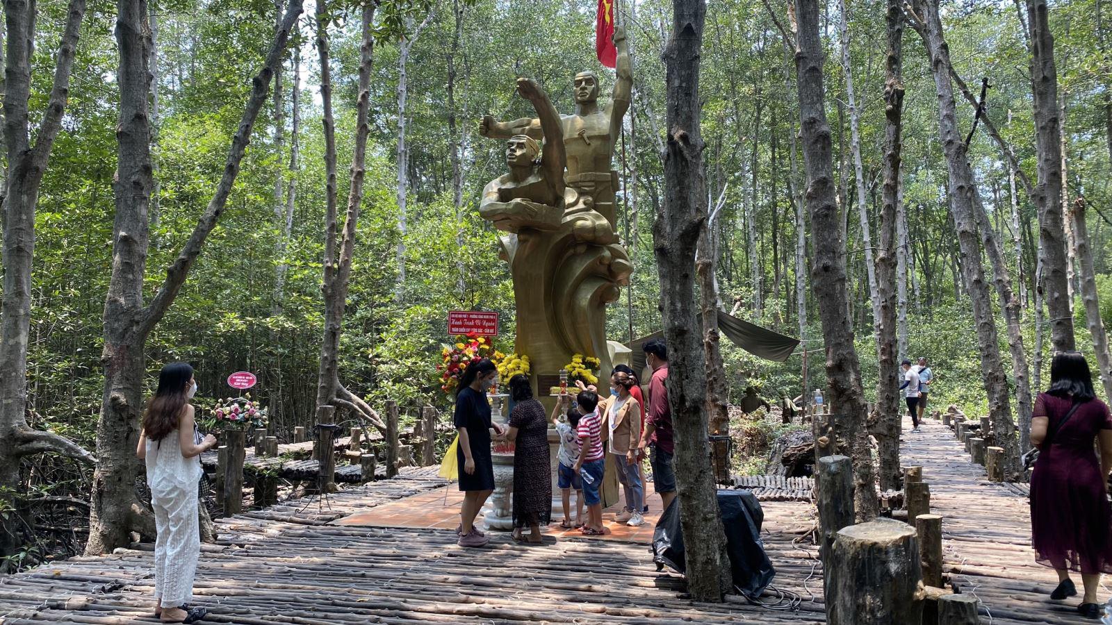 Khu di tích lịch sử Rừng Sác