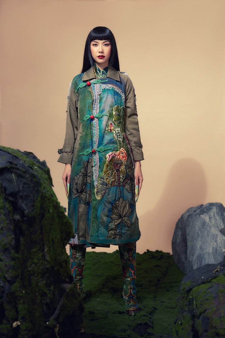 Á hậu Thuý Vân ấn tượng trong trang phục tái chế sẽ trình diễn ở New York Fashion Week - 4