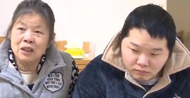 Chồng tật nguyền vì tai nạn, vợ cầm 4 tỷ tiền bồi thường đi biệt tích, 1 năm sau quay về tuyên bố sốc - 2