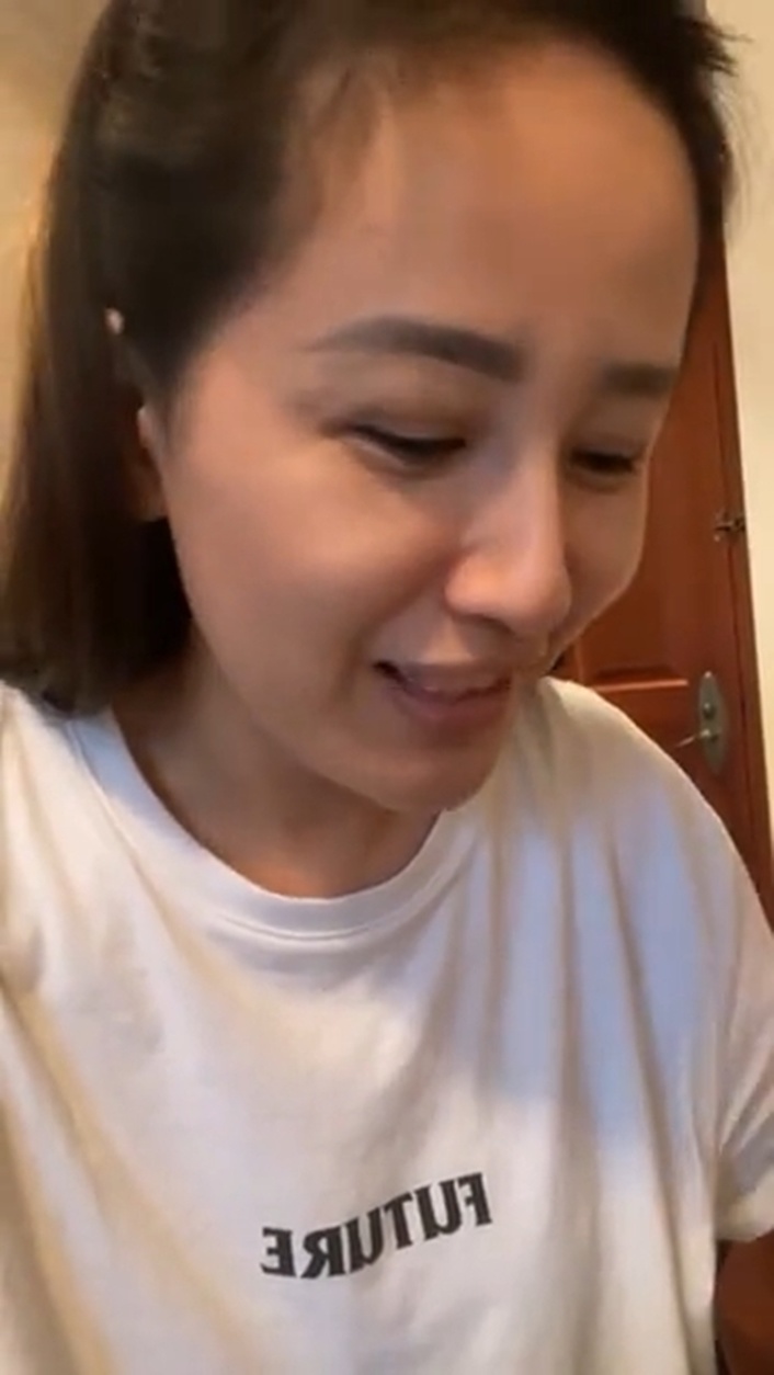 Dũng cảm livestream mặt mộc, Mai Phương Thúy bị chê già như bà cô U60, hoa hậu đáp trả ra sao? - 3