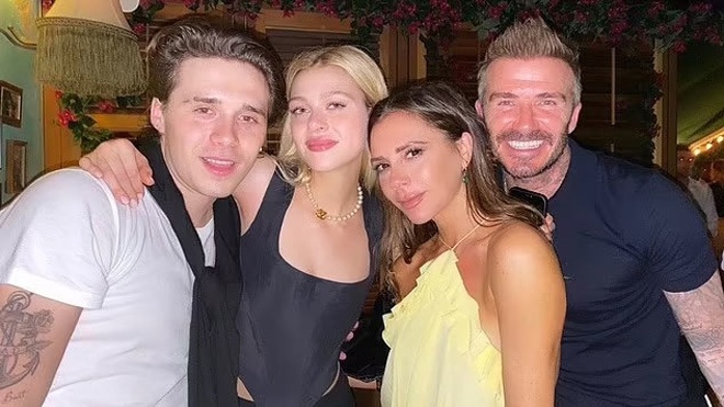 Vợ chồng Beckham lo con trai sẽ có thể cơm chẳng lành canh chẳng ngọt với vợ.