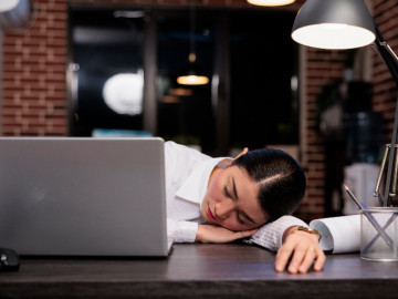 Cô gái bị tiểu đường vì một thói quen gặp ở nhiều người trẻ