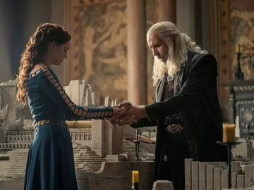 Nữ diễn viên sợ hãi vì đóng cảnh 18+ với bạn diễn hơn 30 tuổi